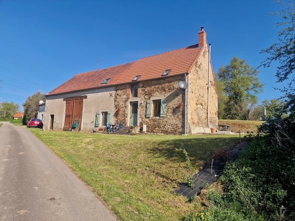 House in Lignerolles - view 1