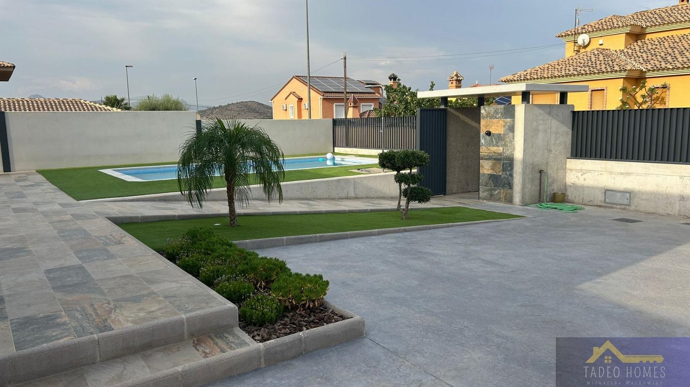 House in La Gineta - Image 2