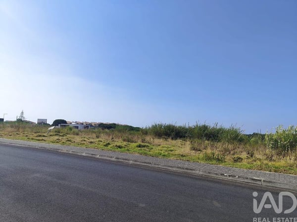 Land in Pero Moniz - view 1