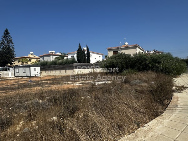 Land in Paralimni - view 1