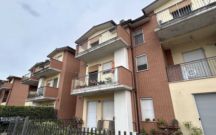 House in Perugia - view 1