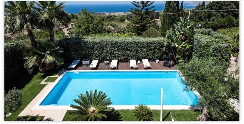 Villa in Baglio Pollina - view 1