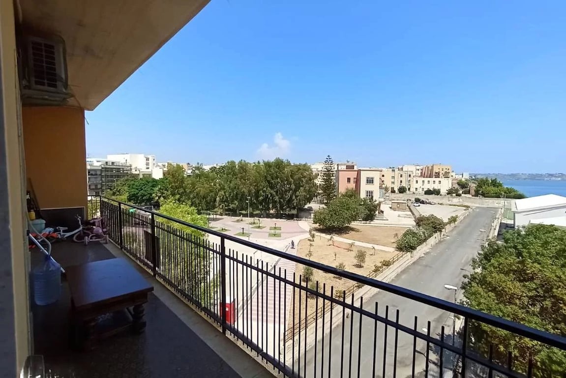 Apartment in Palma - Image 3