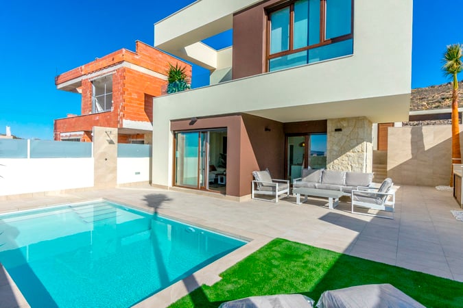 House in Rojales - view 1