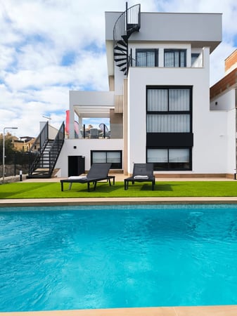 House in Algorfa - view 1