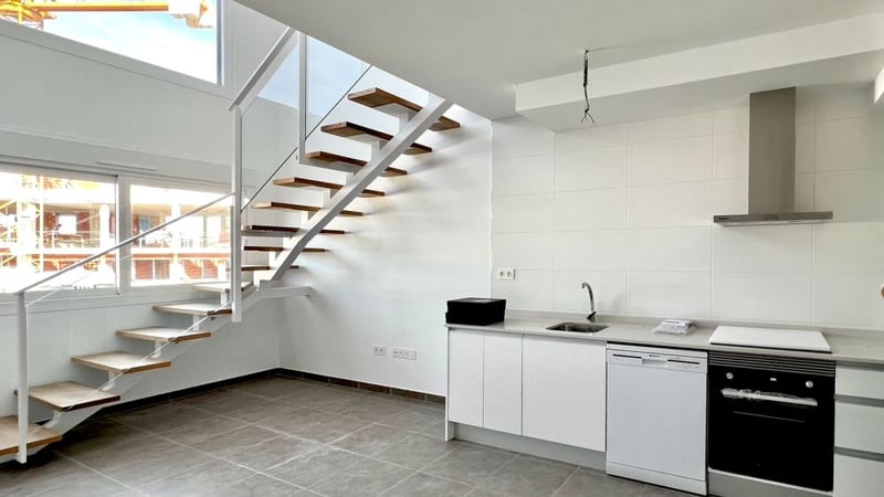 Villa in El Altet - view 1