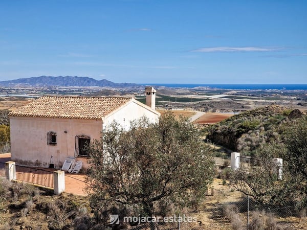 House in Los Gallardos - view 1