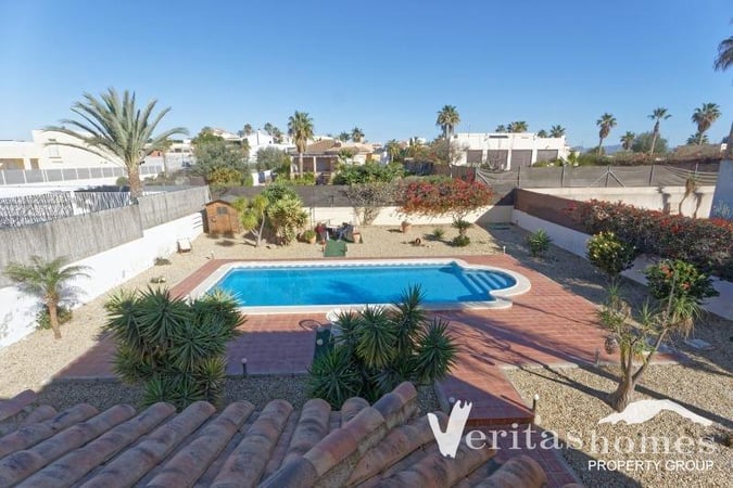 Villa in Almeria - view 1