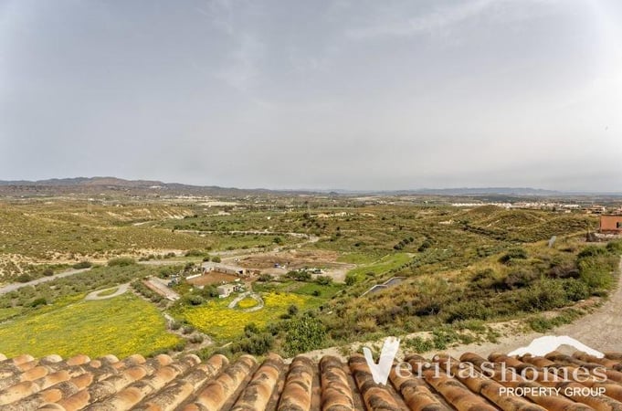 Villa in Turre - view 1