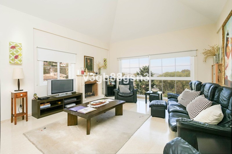 House in Malaga - Image 2