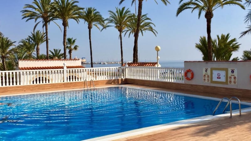 Villa in Los Urrutias - view 1