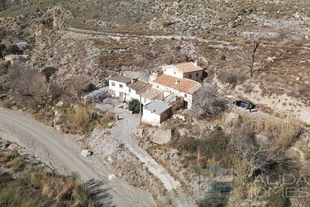 House in Oria - view 1