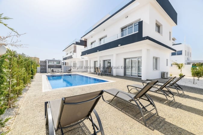 House in Pernera - view 1