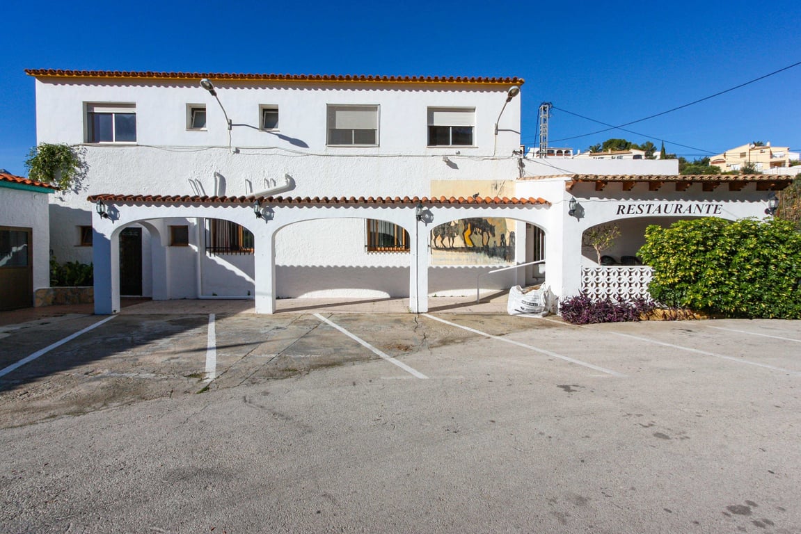 House in Gata de Gorgos - Image 2