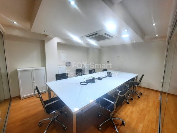 House in Ayioi Omoloyites - view 1