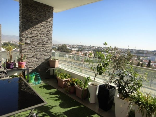 Apartment in Egkomi - view 1