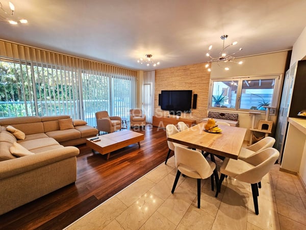 Apartment in Egkomi - view 1