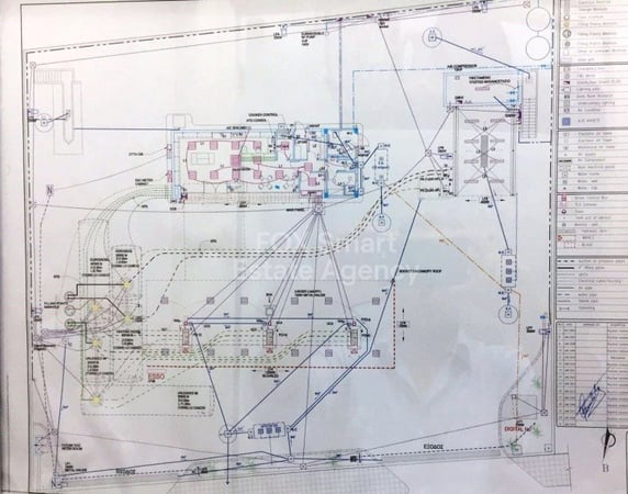 House in Parissinos - view 1