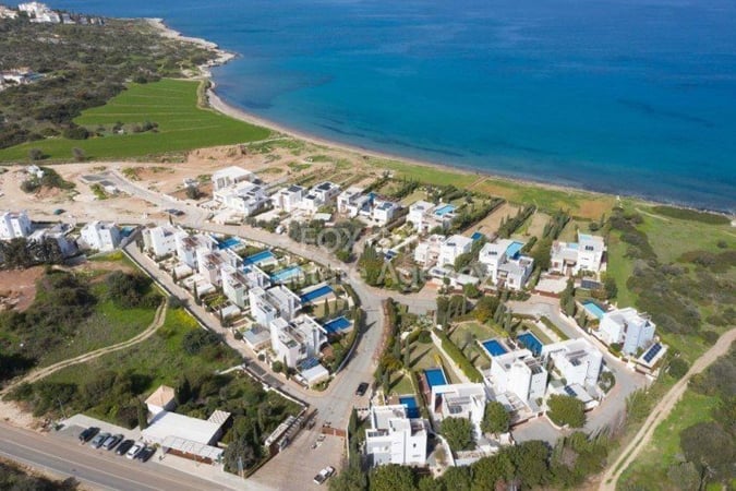 House in Paphos - view 1