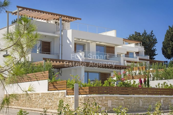 House in Paphos - view 1