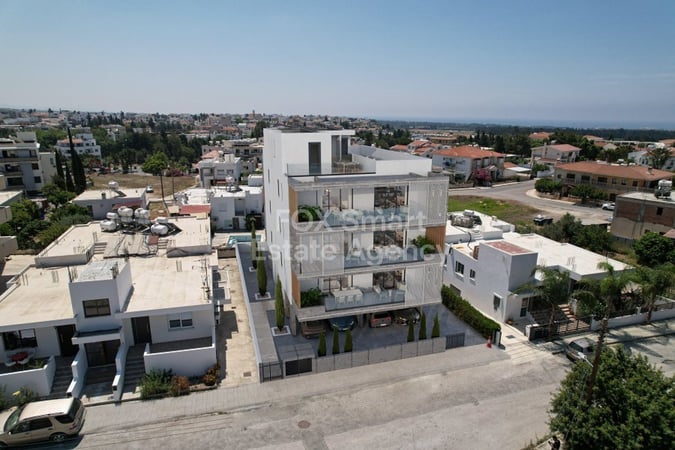 Apartment in Paphos - view 1