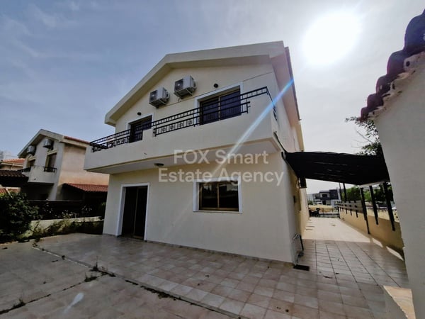 House in Ekali - view 1