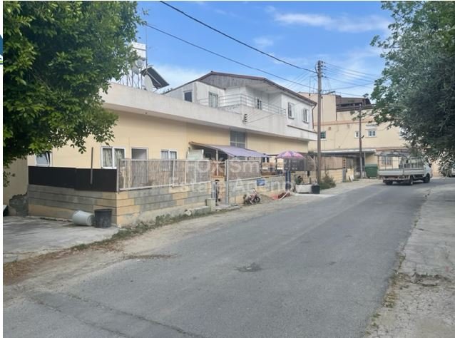 House in Nicosia - Image 3