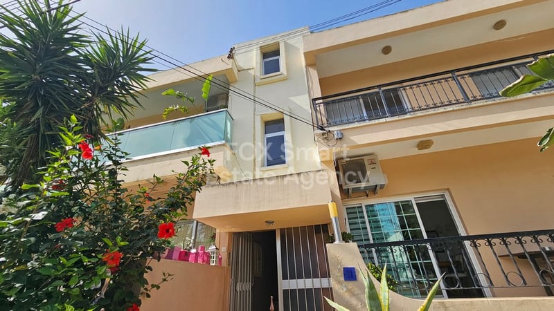 Apartment in Egkomi - view 1