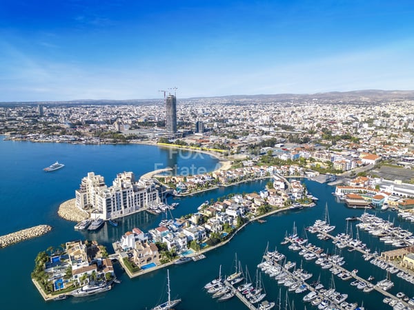 Apartment in Limassol - view 1