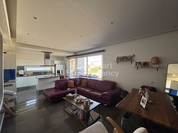 Apartment in Ekali - view 1