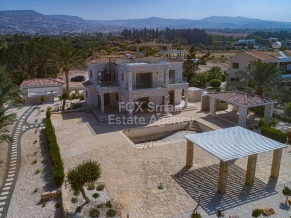 House in Paphos - view 1