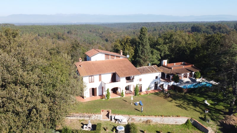 House in Santa Maria a Monte - view 1