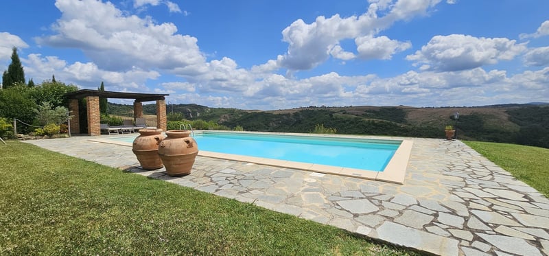 House in Montaione - view 1