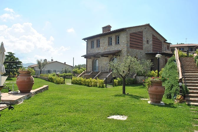 House in Chianni - view 1