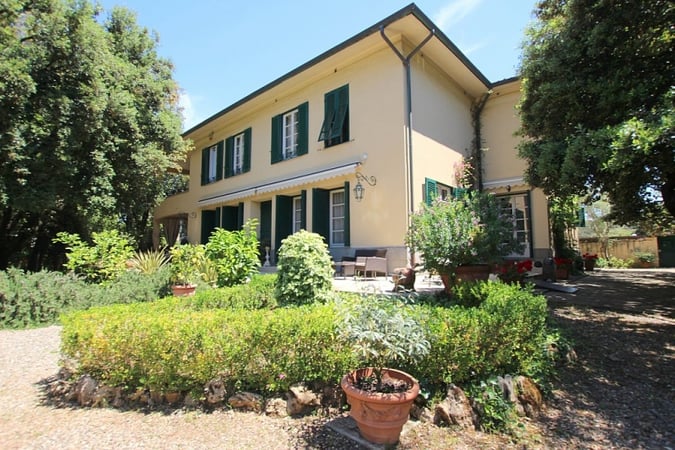 House in Livorno - view 1