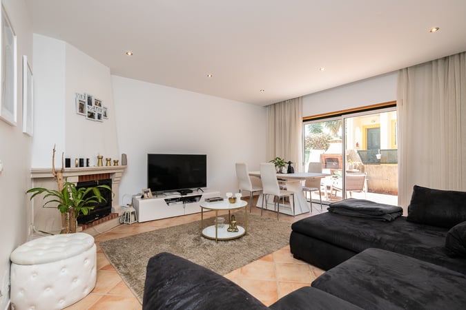 House in Conceicao - view 1