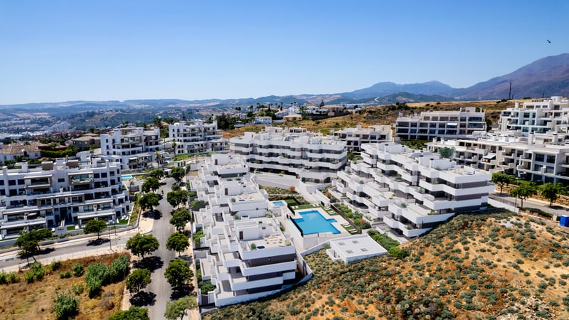 House in Estepona - view 1