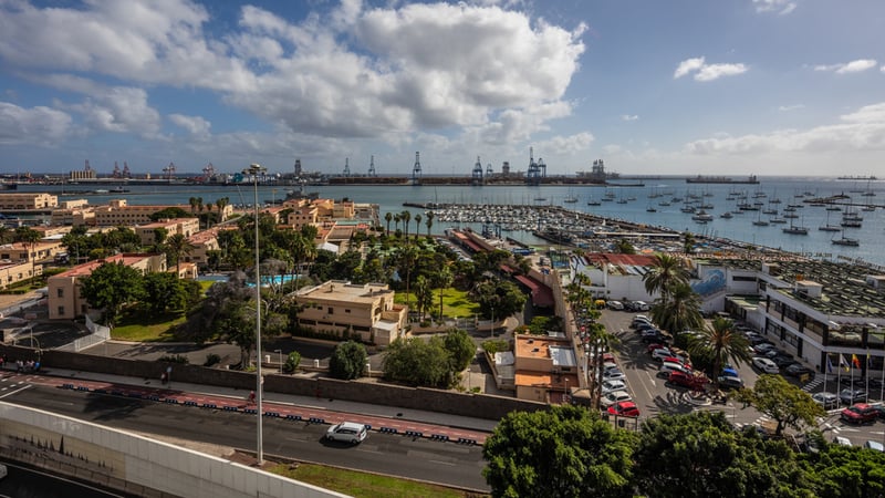 House in Las Palmas de Gran Canaria - view 1