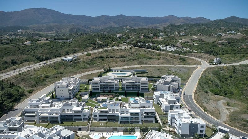 House in Estepona - view 1