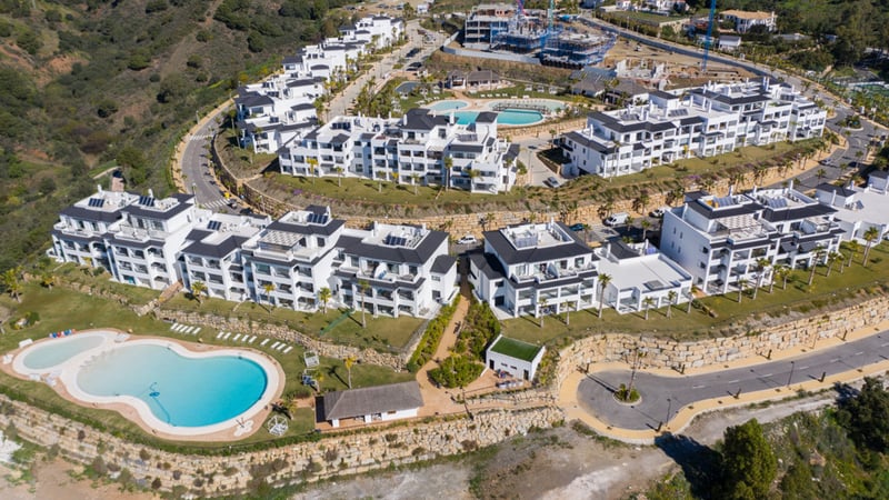 House in Estepona - view 1