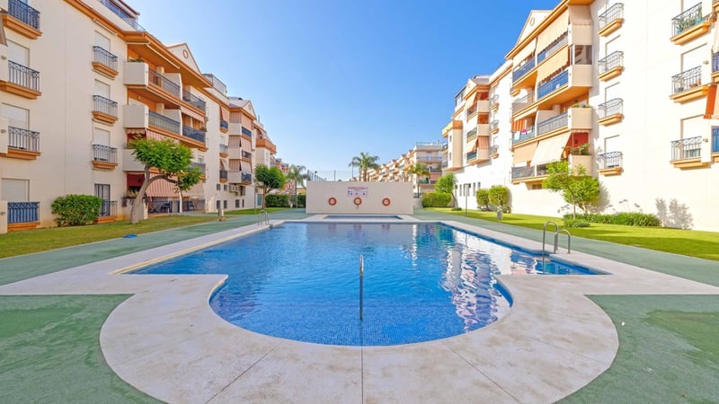 House in Estepona - view 1