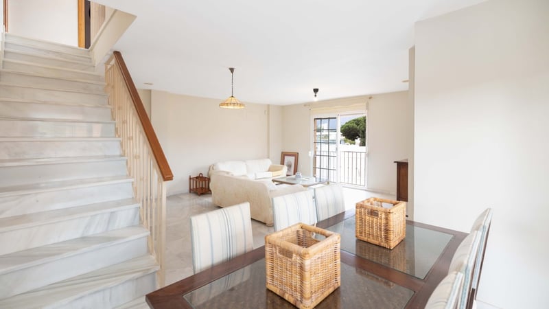 House in Marbella Del Este - view 1