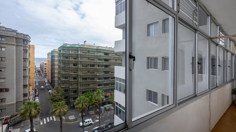 House in Las Palmas de Gran Canaria - view 1