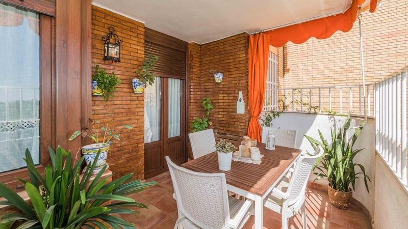 House in Seville - view 1