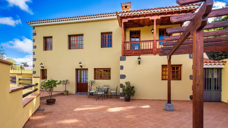 House in Teror - view 1