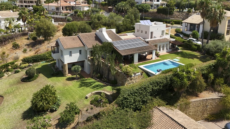 House in Benahavis - view 1
