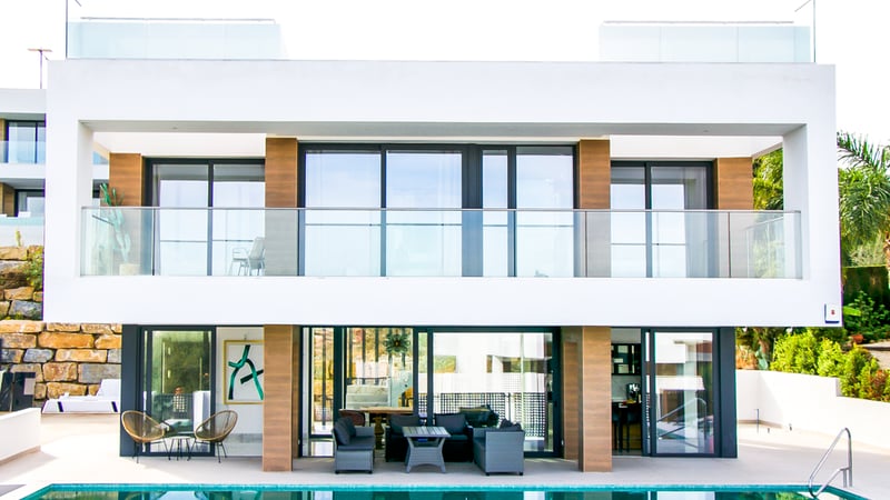 House in Estepona - view 1