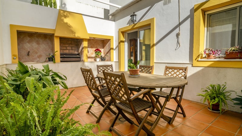 House in Estepona - view 1