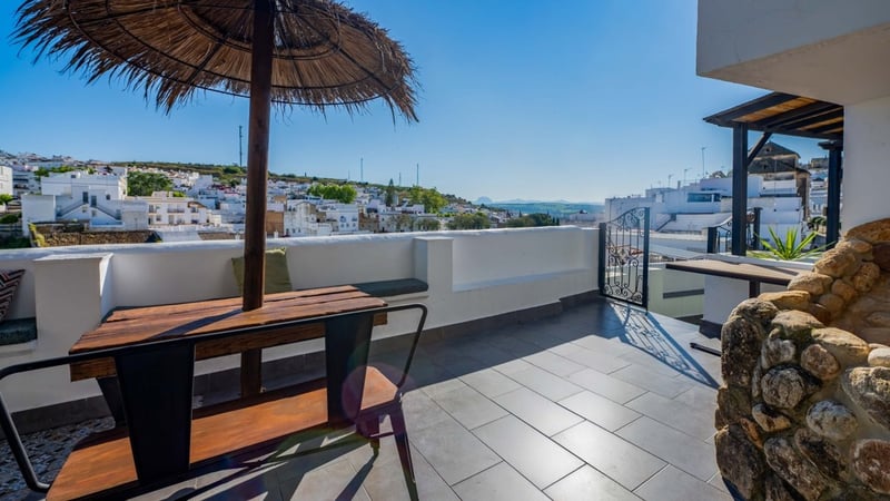 House in Arcos de la Frontera - view 1