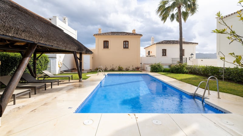 House in Urbanizacion la Heredia - view 1